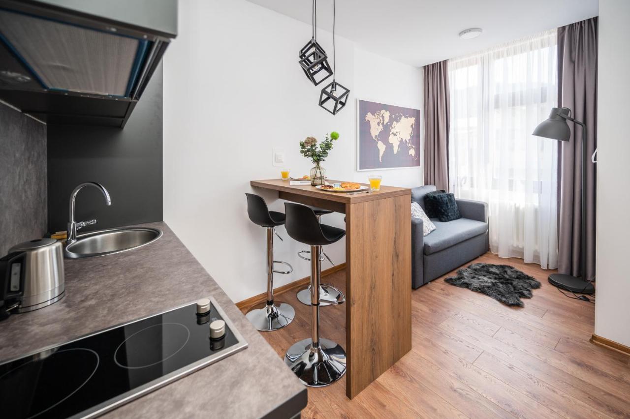 Modern And Bright Apartments - Main Street サラエヴォ エクステリア 写真